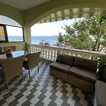 Adrijan Appartement